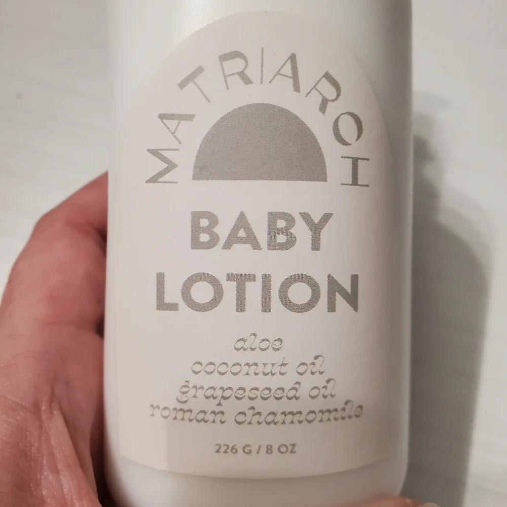 Matriarch Baby Lotion Aloe Coconut Oil Grapeseed Oil Roman Chamomile Vegan New